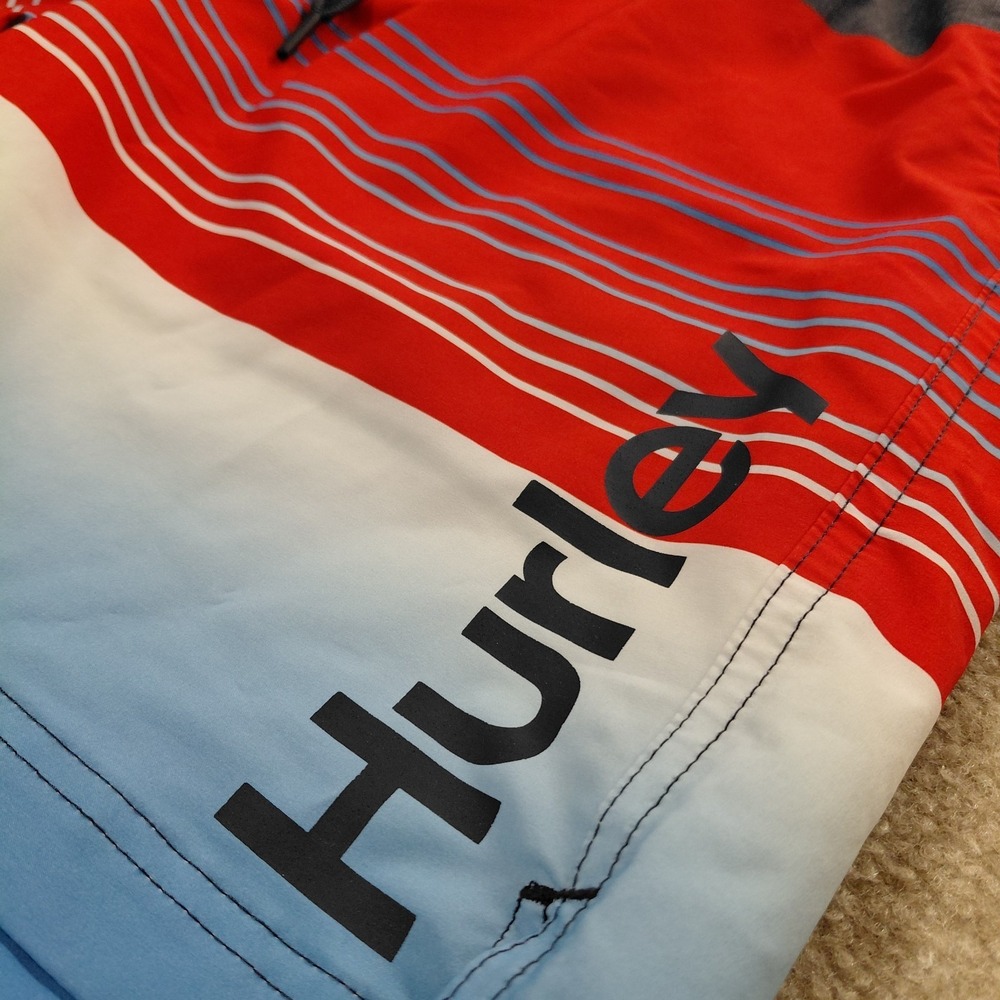 Hurley Men Swimwear L Red Blue Lined Swim Trunk Striped Board Shorts 7.5" Inseam - Picture 2 of 10